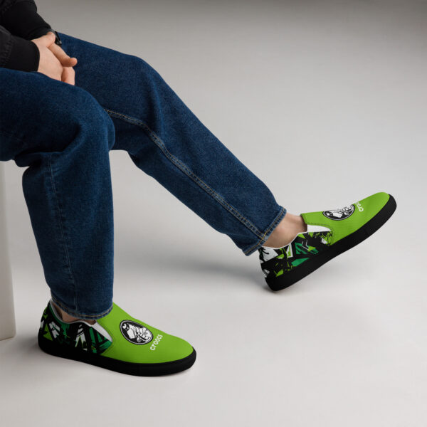 Croocs Men’s slip-on canvas shoes - Image 13