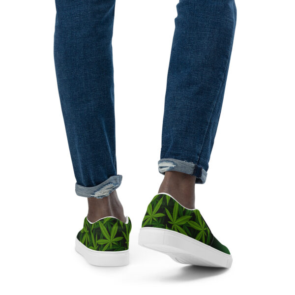 THC Men’s slip-on canvas shoes - Image 3
