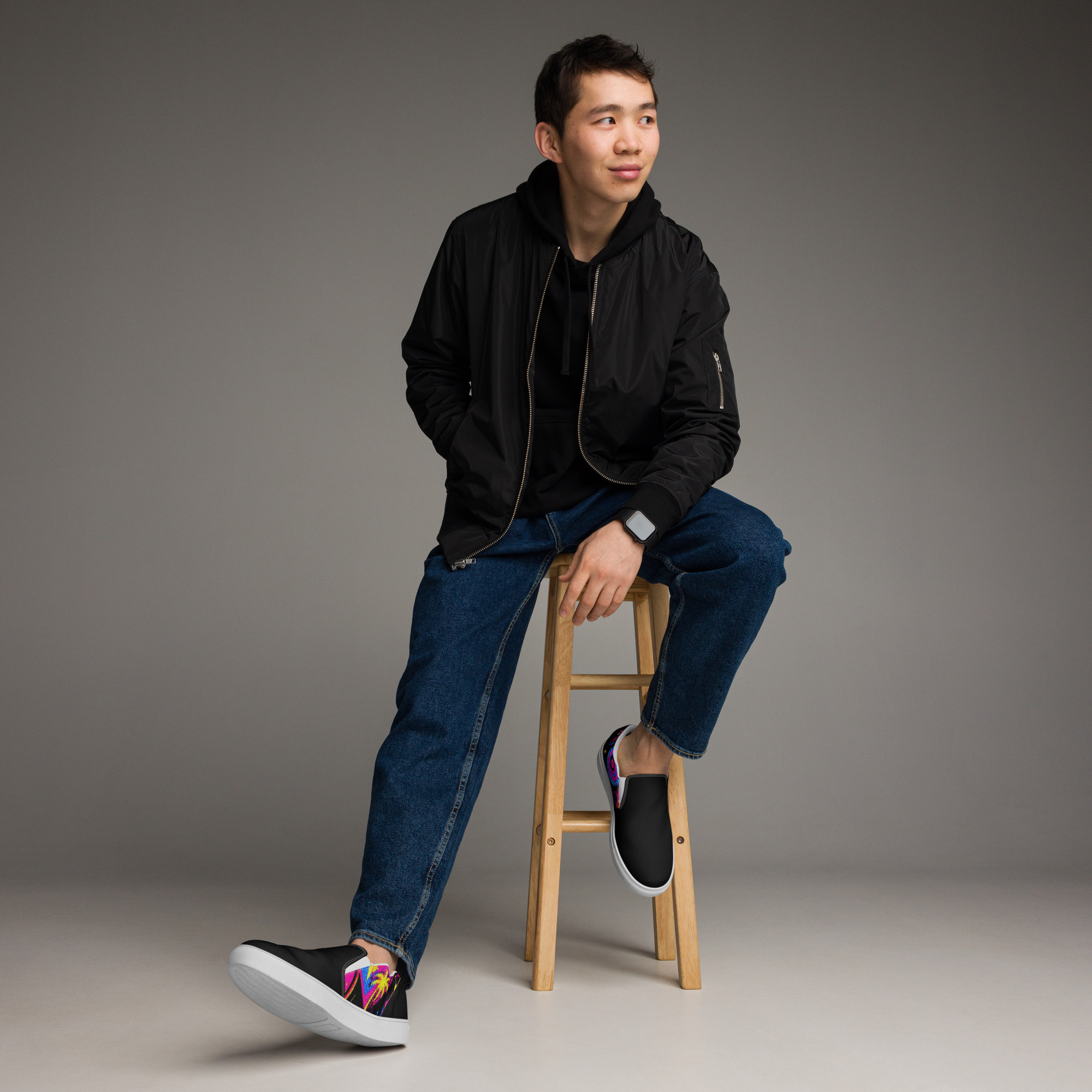 Retro Vaporware v4 Men’s slip-on canvas shoes - Image 6